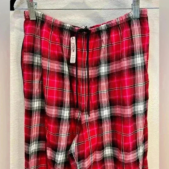 NWT Victoria Secret Red Plaid Pajama Pants-Drawstring-Pockets Size Small - Picture 3 of 8